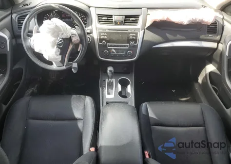 2017 Nissan Altima 2.5 z USA, uszkodzony, nr VIN 1N4AL3AP0HC159271